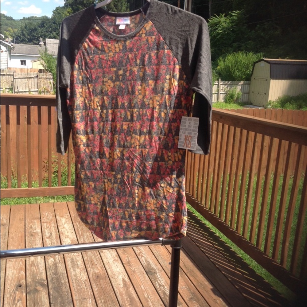 Lularoe Randy Shirt